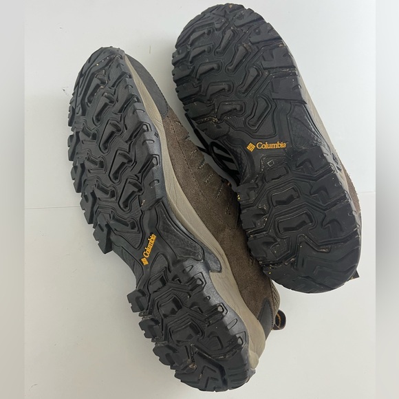 Columbia hiking shoes - Picture 7 of 9